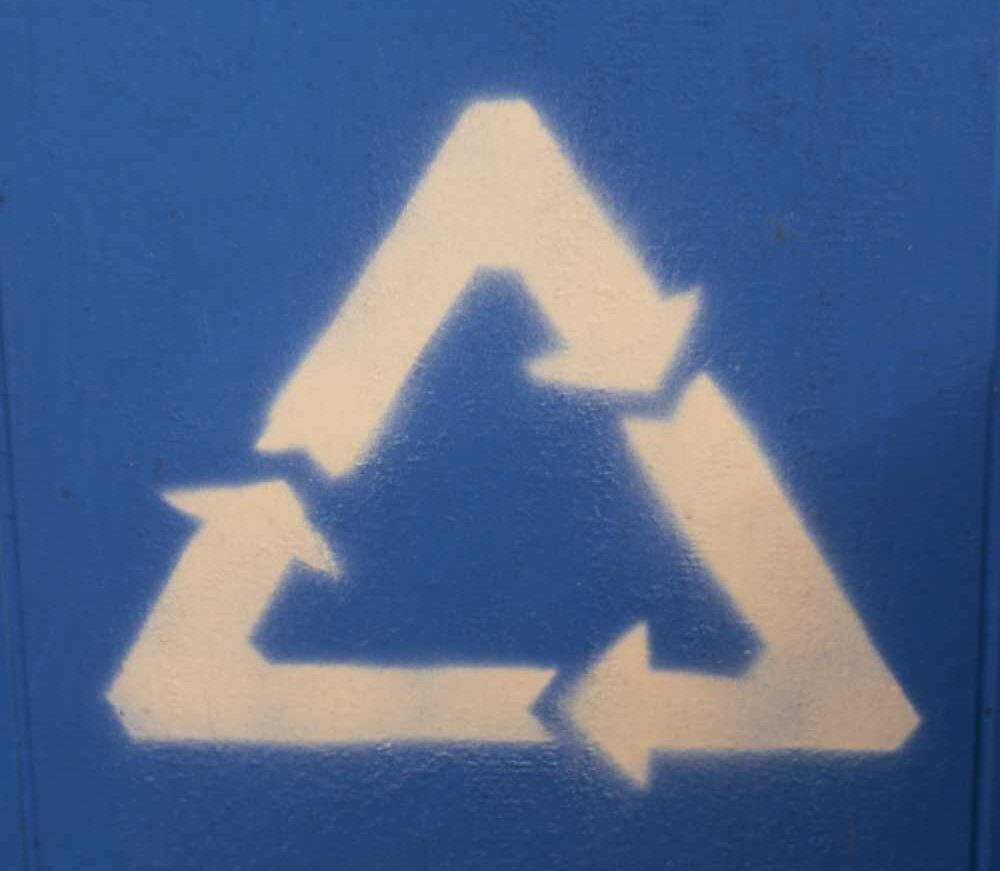 Image of recycling symbol